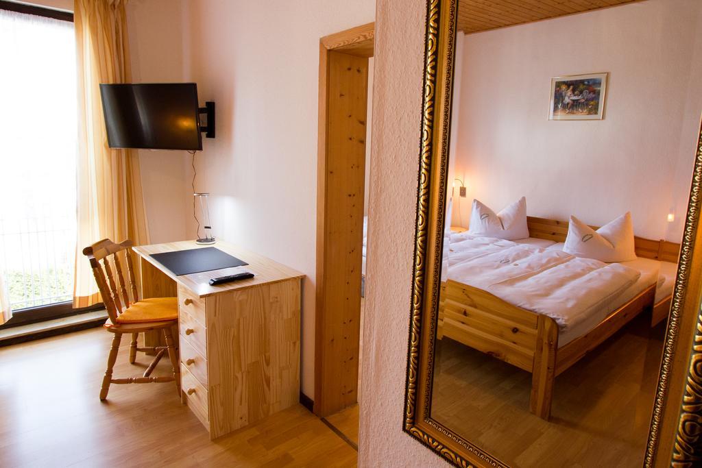 Pension Zum-Ratsherrn Friedrichroda Habitación foto